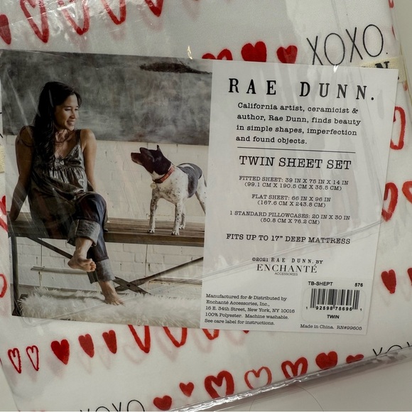 Rae Dunn Sheet Set Embroidered XOXO Pillowcases Valentine's Day Twin Size NWT - Picture 3 of 6